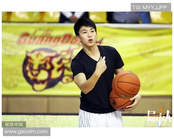 刘晓宇的成长之路：从篮球新星到职业生涯的辉煌转折