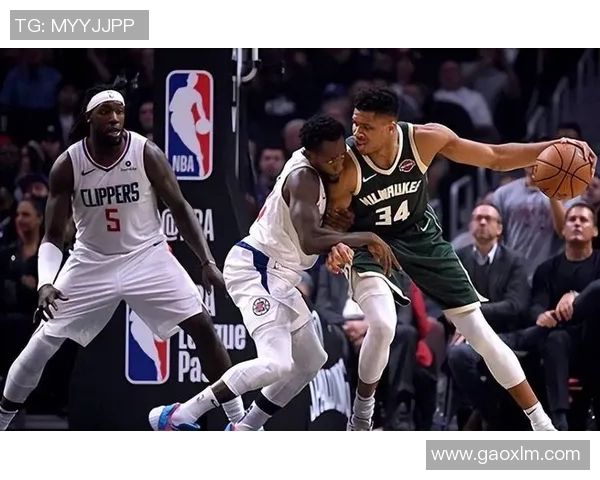 开拓者与黄蜂精彩对决集锦回顾展现篮球魅力与激情时刻